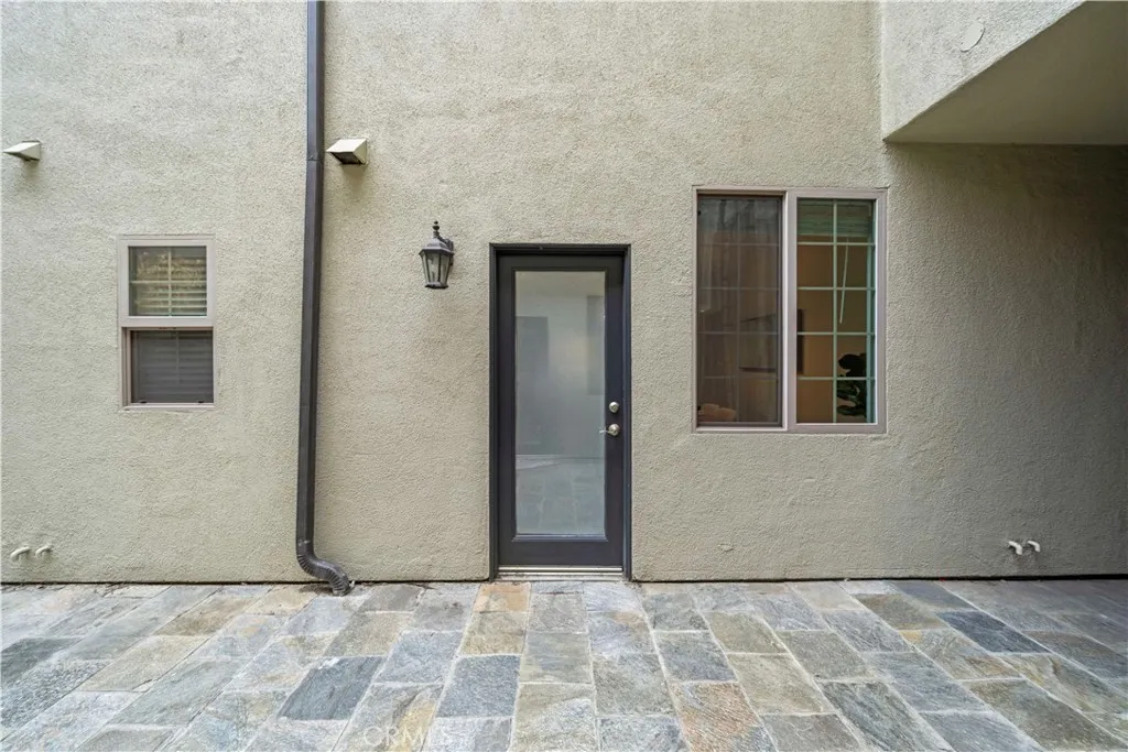 3501 Tilden Avenue 9, Los Angeles, California 90034 home-pic-42